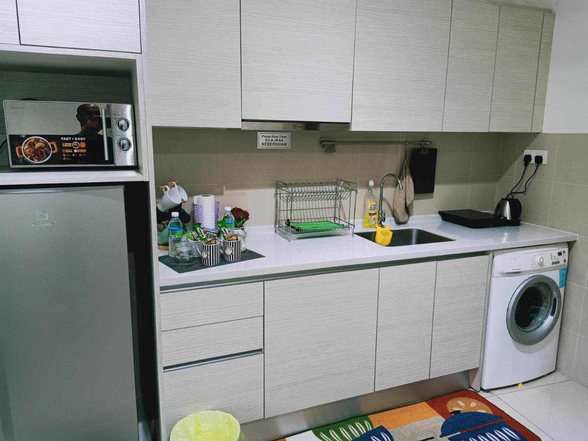 D'Gunduls Homestay Studio By Dgh I-City Shah Alam Exteriér fotografie